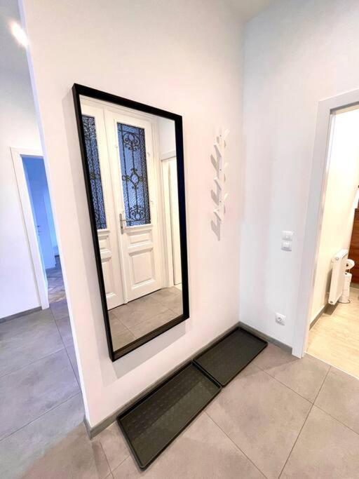 Brand New Spacious & Stylish Aptmt In City-Centre Wien Exterior foto